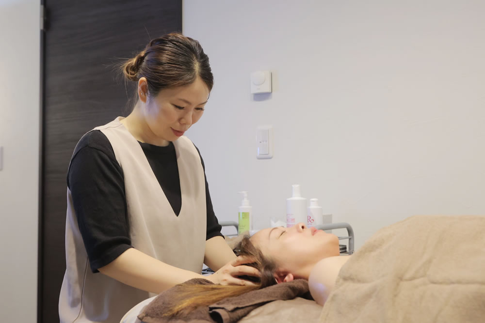 ヘッドマッサージ・デトックス